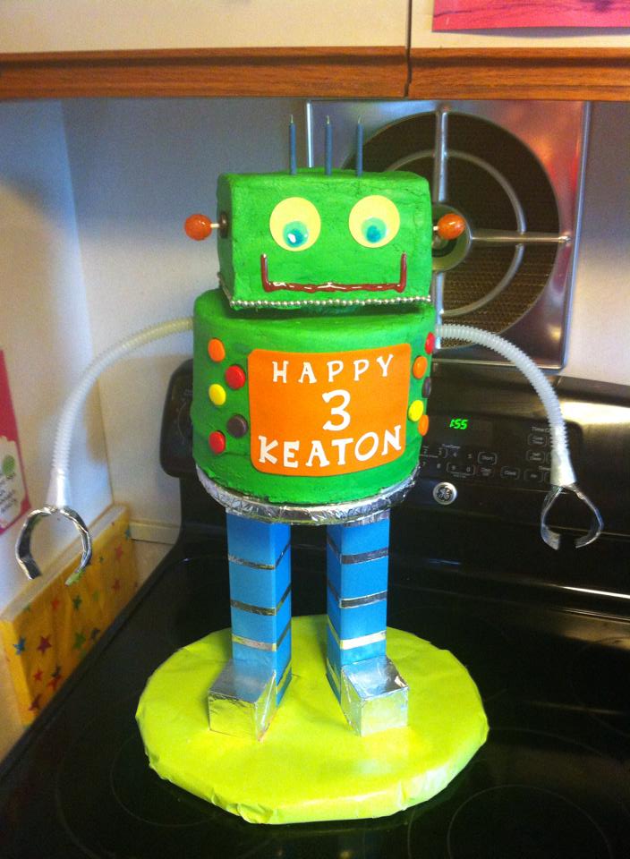 robot cake.jpg